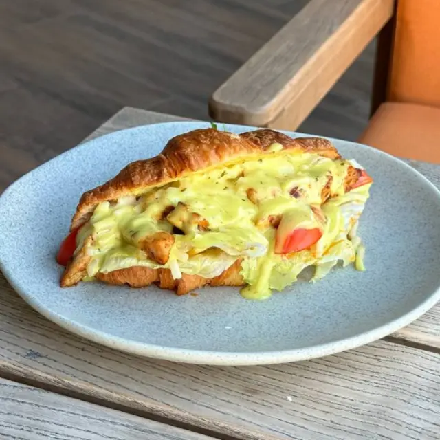 Croissant with Chicken