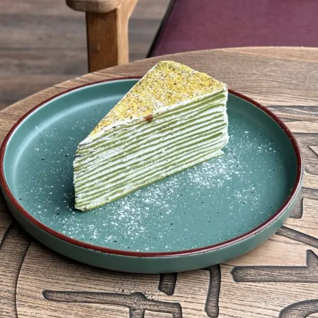 Matcha Crepe Cake