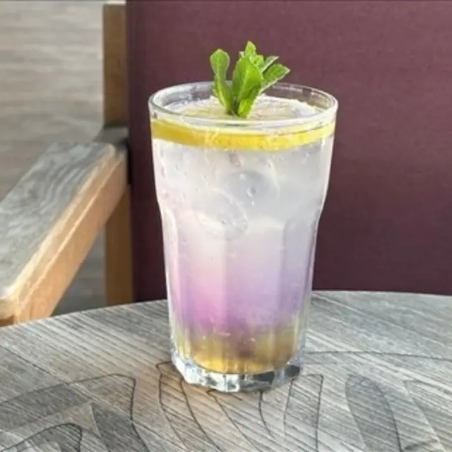 Lavender Lemonade