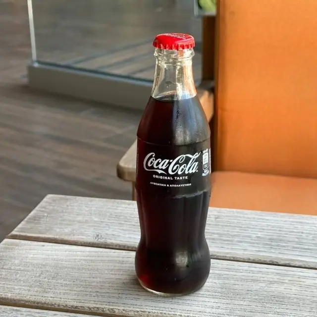 Cola