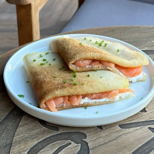 Crepes Salmon Cream Cheese