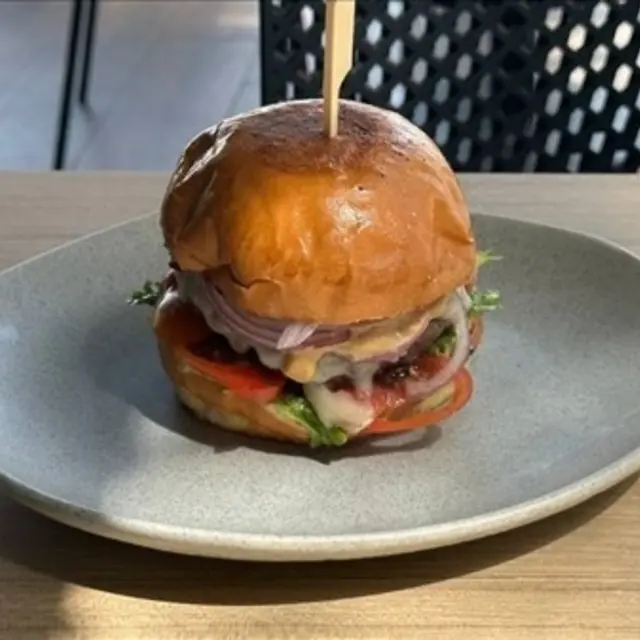 Classic Burger