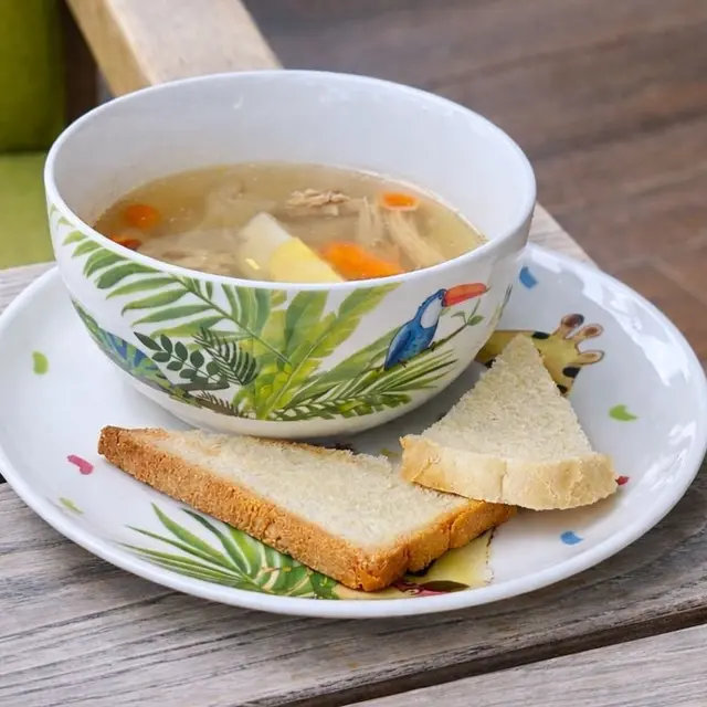 Kids Chicken Soup 1/2