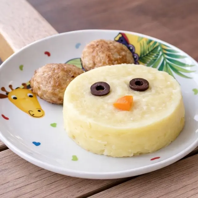 Kids Chicken Cutlet and Mushed Potato